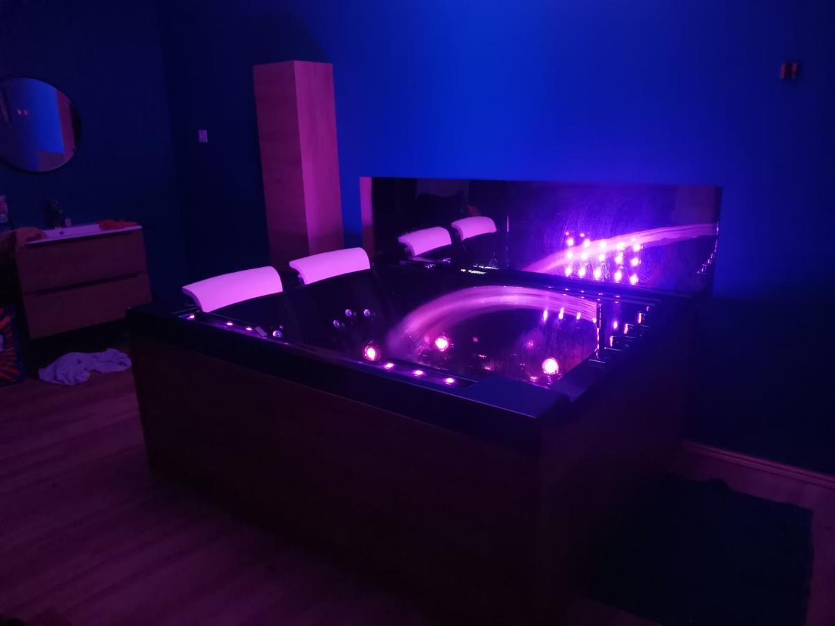 Love-Room L'Eden Du Desir Vecqueville ภายนอก รูปภาพ
